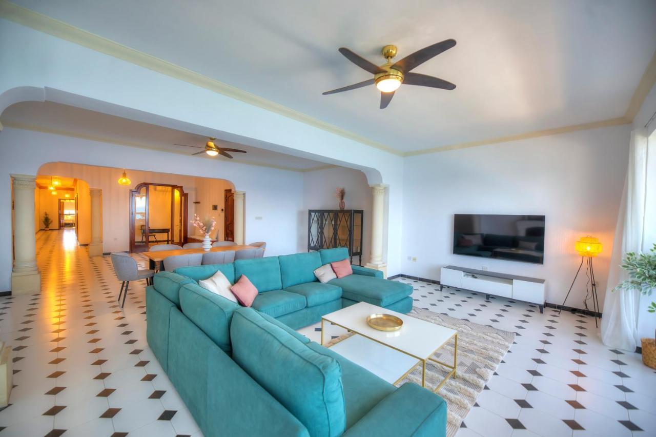 Beautifully Furnished Seafront 4 Bedrooms Goslm-4 Sliema Exterior photo